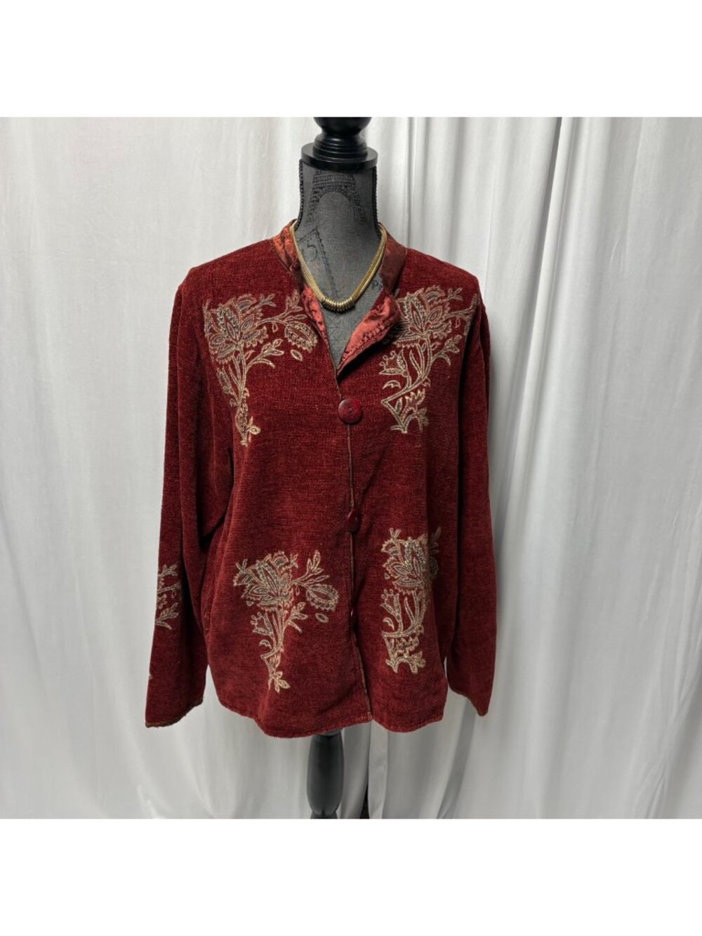 Flashback Red Floral Jacket Womens Medium Button Front Tapestry Bead Accents